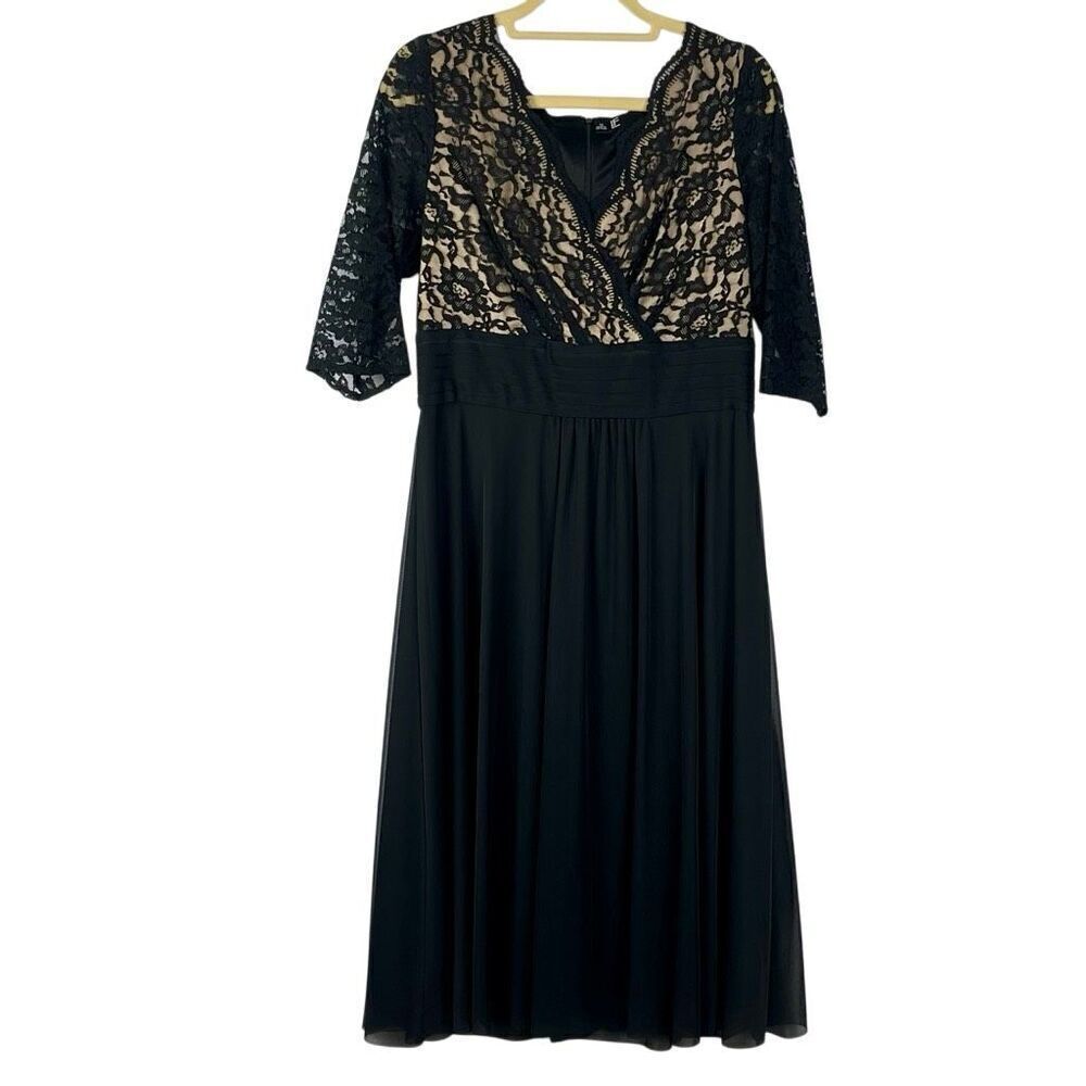 Leslie Fay Black Lace Ruched Waistline Elbow Sleeve Dress 12